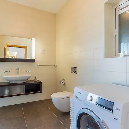 With View And Pool Apartment Sliema