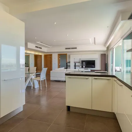 With View And Pool Sliema